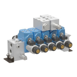 CX3-CXQ3-CXDH3-CFS3 Bankable proportional directional valves – non-compensated, pre-compensated, flow-sharing options, up to 55 l/min and 310 bar