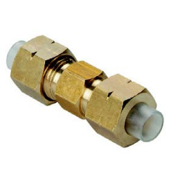 CUC0402 BRASS NIPPLE 4X2 